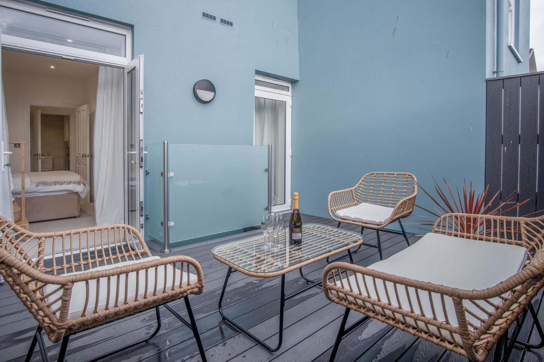 Apartment No 4 Croft House - Luxury 2 Bed - Tenby